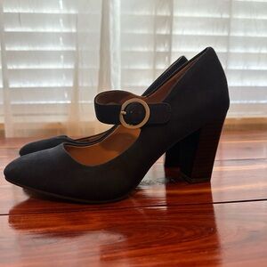 Style & Co Navy Heels